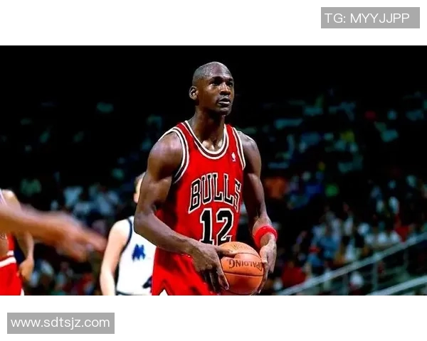 12号中锋球衣的篮球明星们他们的传奇故事与辉煌成就揭秘