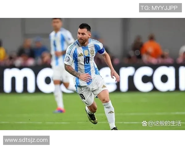 阿根廷足球传奇巨星离世球迷哀悼追忆辉煌岁月